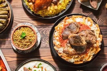 وعده‌های غذایی خانوادگی