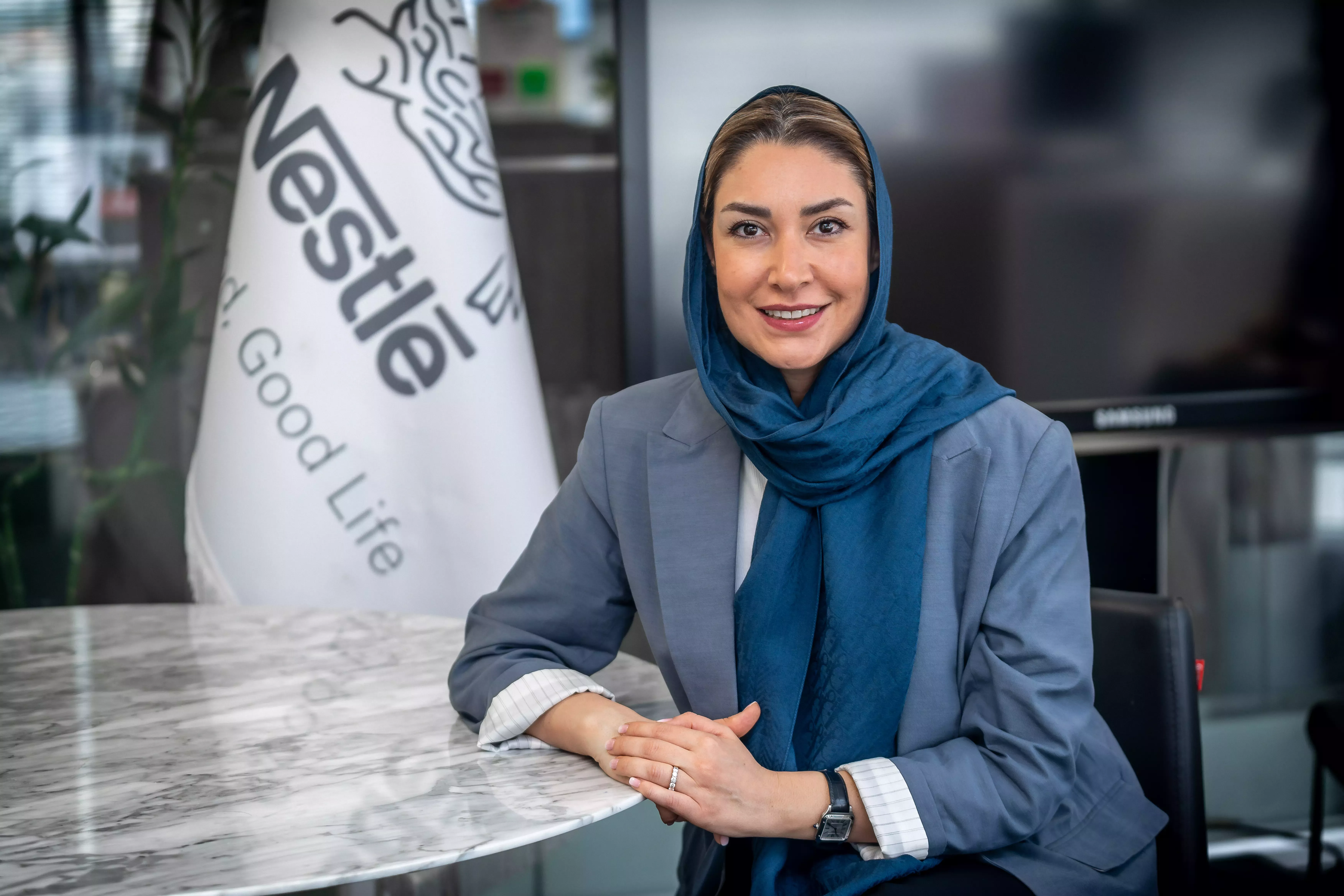 الناز سخائیان